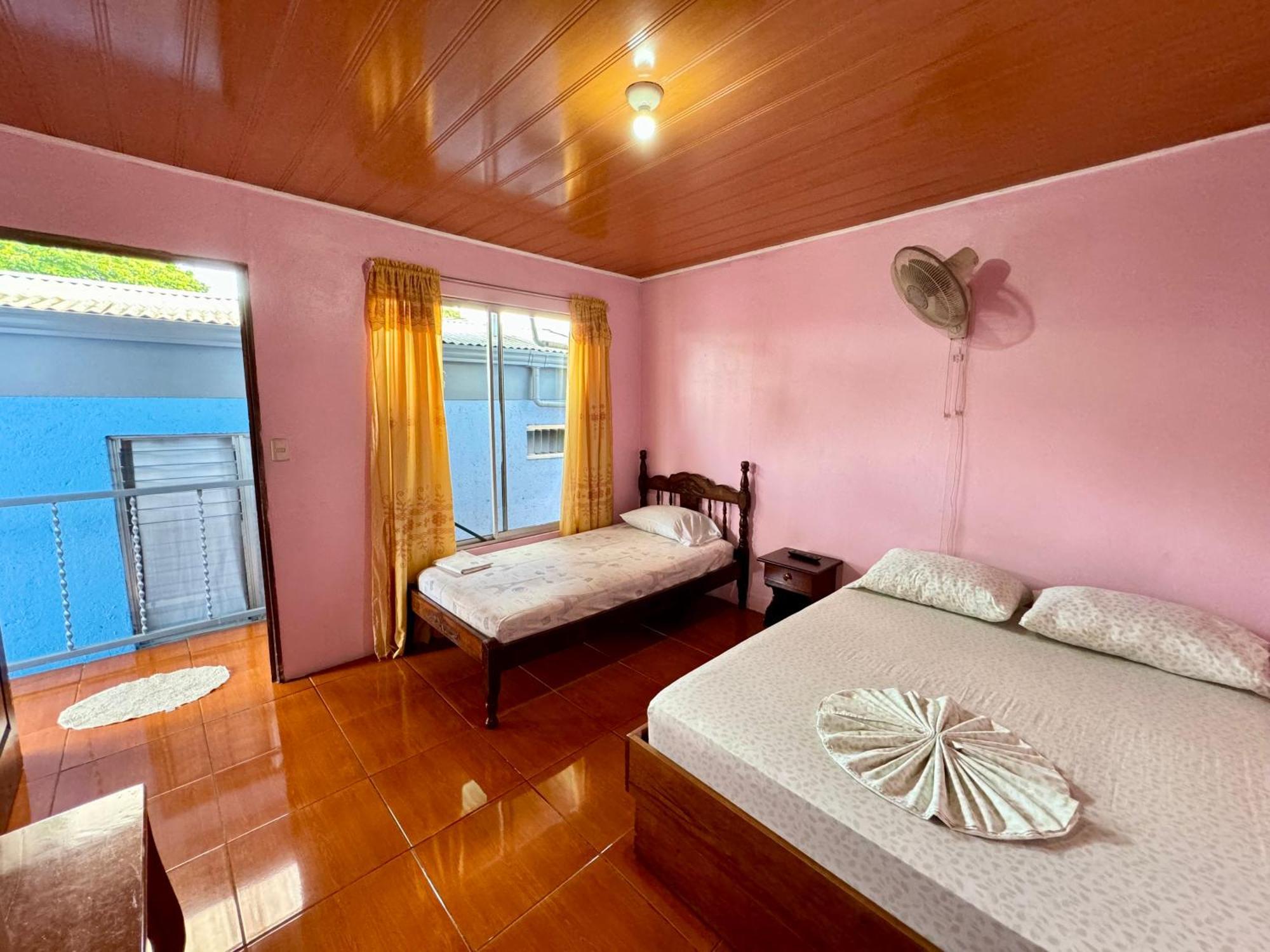 Cabinas Las Palmas Del Sol La Fortuna Esterno foto