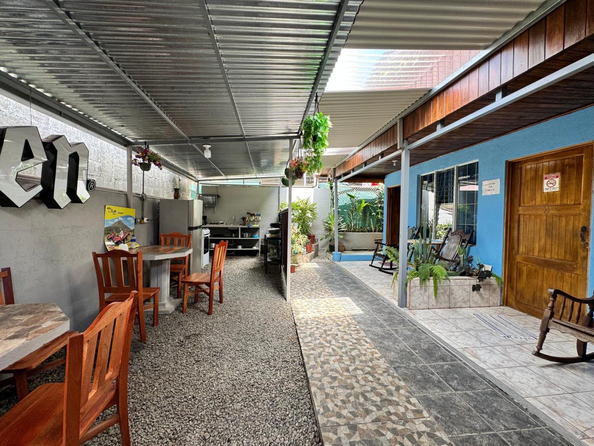 Cabinas Las Palmas Del Sol La Fortuna Esterno foto