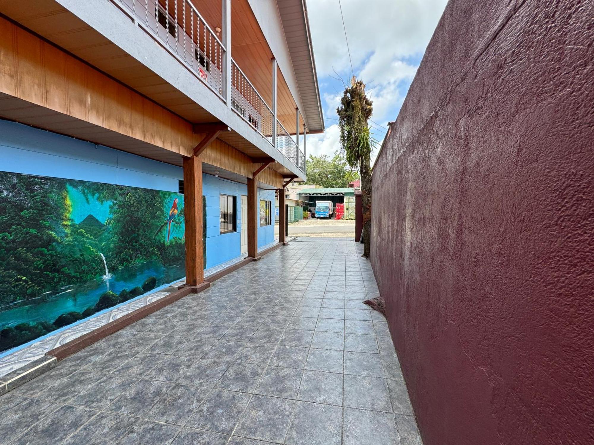 Cabinas Las Palmas Del Sol La Fortuna Esterno foto